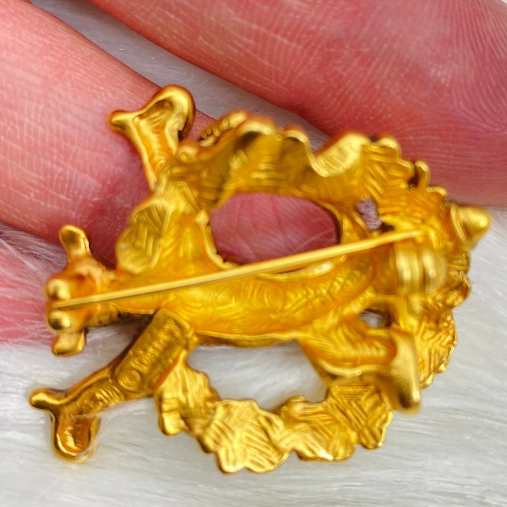Disney Tigger Brooch - Picture 4 of 7